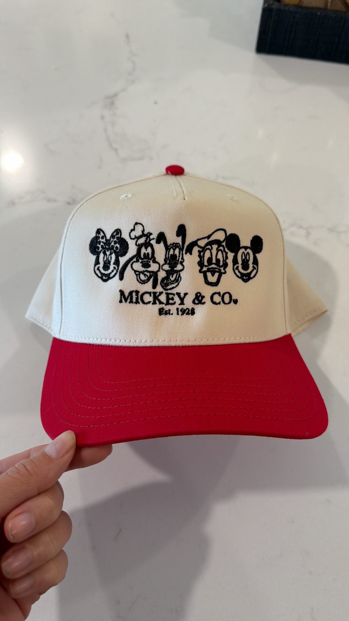 Mouse & Co Trucker Hat